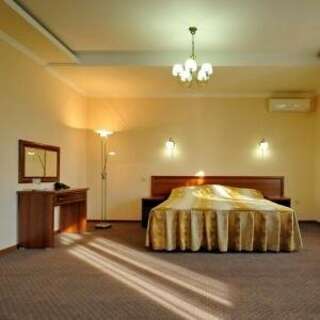 Гостиница Мальдини Краснодар Стандарт 2-местный (Твин)-1